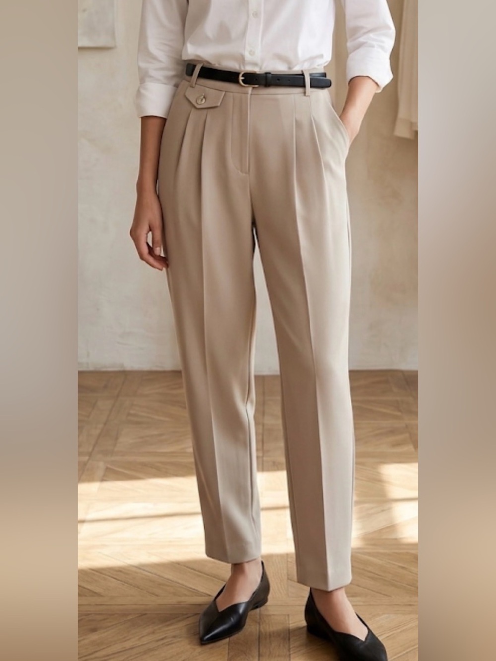 NWT River Island Petite Beige Pleated Trousers with Button Tab Size 6P